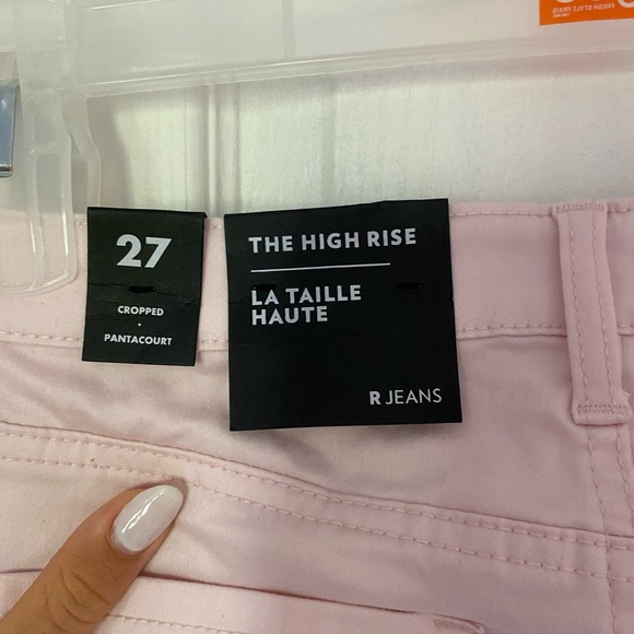 Reitmans BNWT Pink Cropped Jeans - Picture 4 of 8